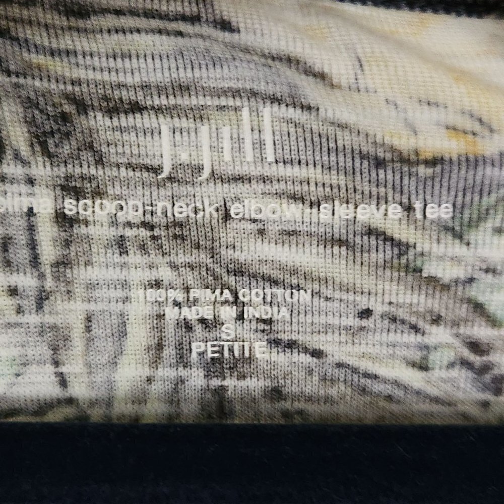 J. Jill Pima Cotton Novelty Print Elbow Sleeve Tee Size Sp - Picture 6 of 6